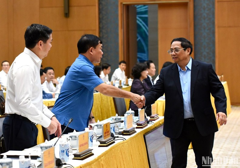 Phát huy vai trò của các doanh nghiệp nhà nước, thúc đẩy sản xuất, kinh doanh và đầu tư phát triển