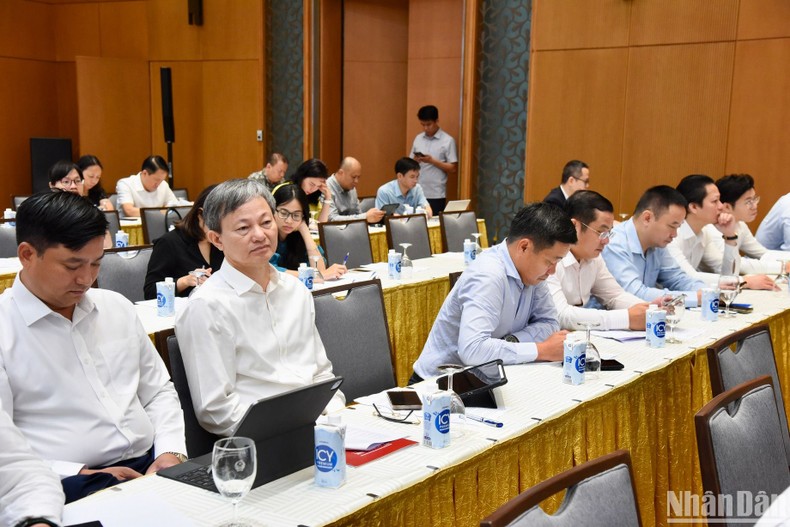 Phát huy vai trò của các doanh nghiệp nhà nước, thúc đẩy sản xuất, kinh doanh và đầu tư phát triển