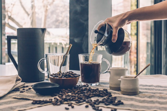 Bác sĩ chia sẻ mẹo uống cà phê sáng giúp kiểm soát đường huyết - Báo Long  An Online