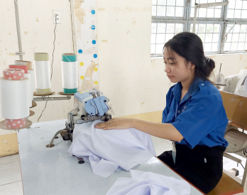 'Gỡ khó' cho việc dạy nghề ở vùng Đồng Tháp Mười