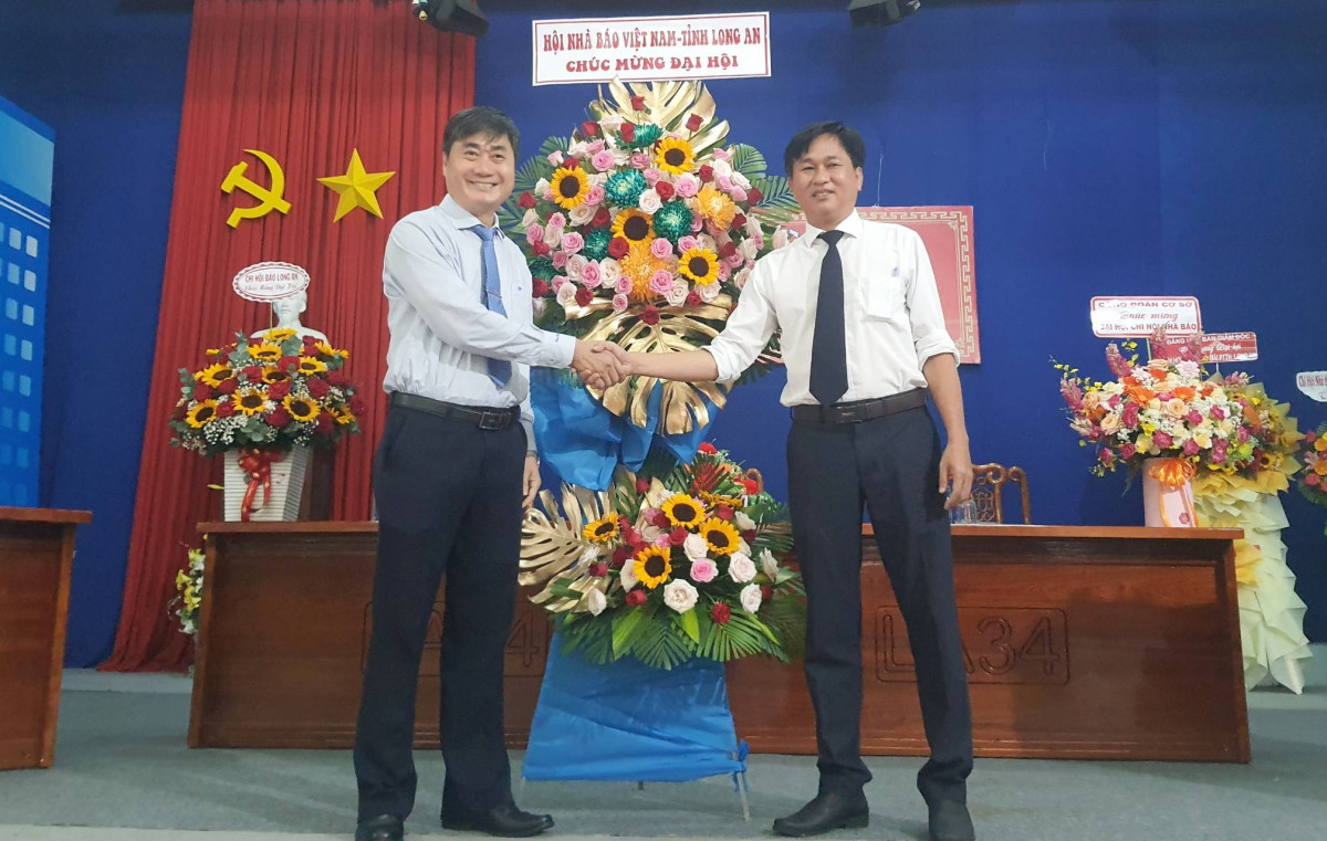 Nhà báo Trần Văn Hợp tái đắc cử Thư ký Chi hội Nhà báo Đài Phát thanh và Truyền hình Long An