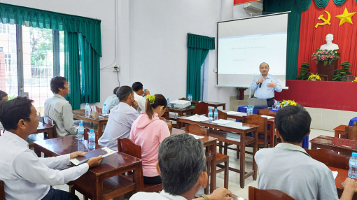 Thạnh Hóa tập huấn nghiệp vụ, kỹ năng tuyên truyền thực hiện Chương trình mục tiêu Quốc gia giảm nghèo về thông tin năm 2023 Thạnh Hóa tập huấn nghiệp vụ, kỹ năng tuyên truyền thực hiện Chương trình mục tiêu Quốc gia giảm nghèo về thông tin năm 2023