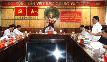 Chủ tịch UBND tỉnh - Nguyễn Văn Út yêu cầu huyện Đức Hòa nỗ lực thu ngân sách, giải ngân vốn đầu tư công