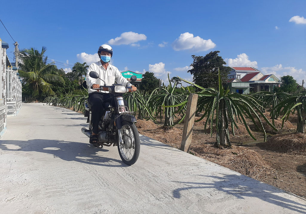 Nông dân Long An không ngừng vươn lên làm giàu và ngày càng năng động, chuyên nghiệp, văn minh hơn