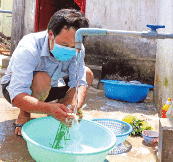 Bảo đảm nước sạch, điện sinh hoạt cho người dân nông thôn