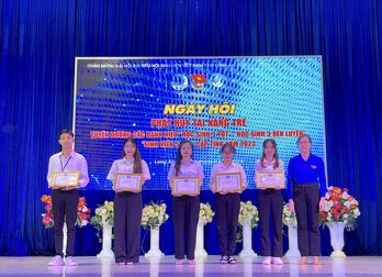 Tuyên dương danh hiệu 'Học sinh 3 tốt', 'Học sinh 3 rèn luyện', 'Sinh viên 5 tốt' cấp tỉnh năm 2023