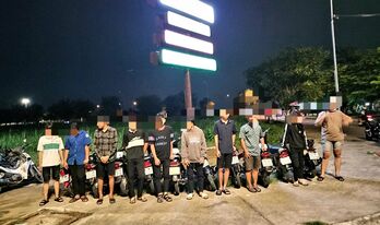 Công an chặn giữ 2 nhóm thanh, thiếu niên chạy xe đánh võng gây mất an ninh trật tự