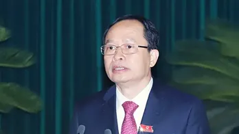 Cách tất cả chức vụ trong Đảng nguyên Bí thư Tỉnh ủy Thanh Hóa Trịnh Văn Chiến
