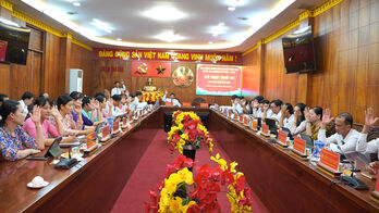 Kỳ họp thứ 14 HĐND huyện Tân Trụ thông qua 5 nghị quyết quan trọng
