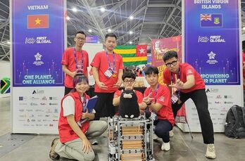 Vietnamese students win gold medal at world’s largest robotic competition