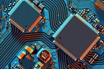 Apple sẽ tạo đột phá cho iPhone 17 bằng bo mạch chủ siêu mỏng