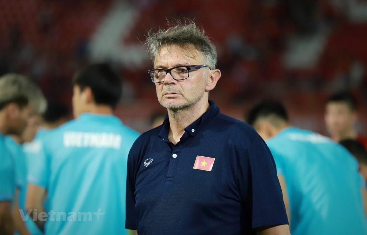 Huấn luyện viên Philippe Troussier giúp Đội tuyển Nhật Bản lên ngôi vô địch châu Á vào năm 2000. (Ảnh: afc)