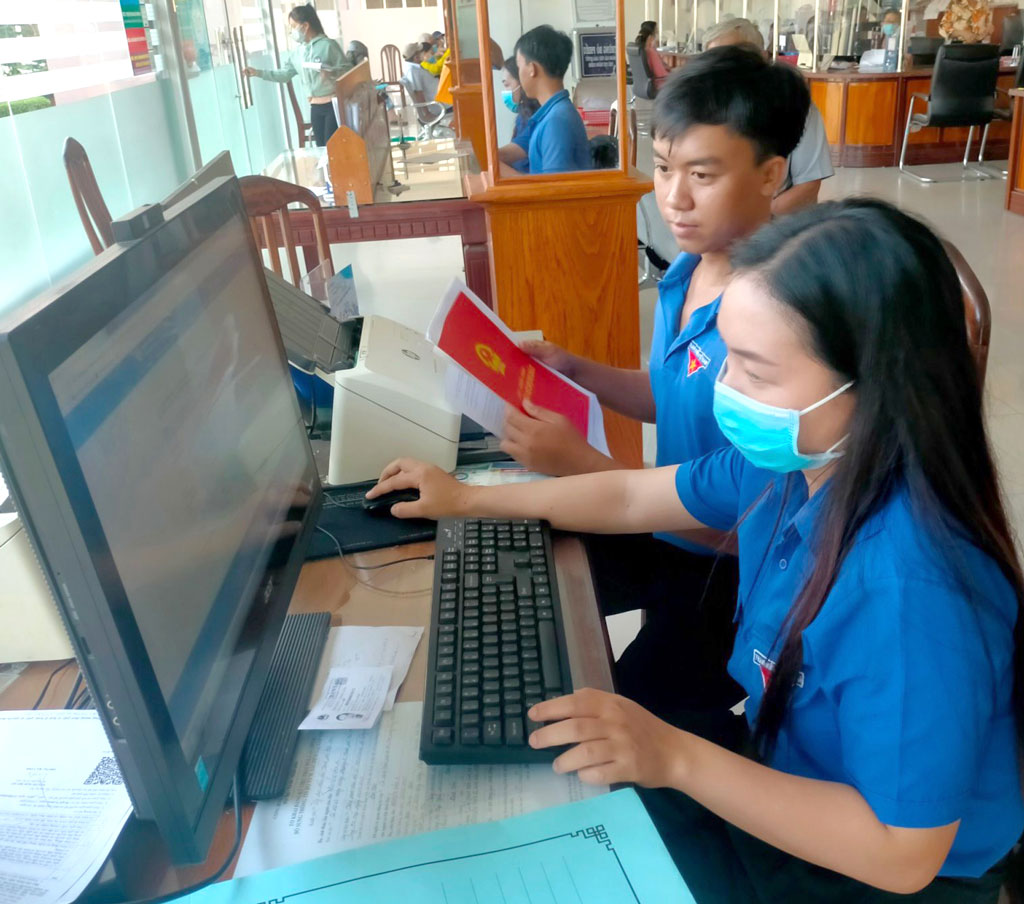 Tháo gỡ những 'điểm nghẽn' trong cải cách hành chính
