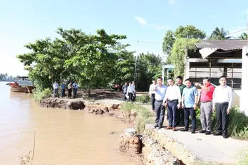 Bến Tre công bố tình huống khẩn cấp sạt lở bờ sông Giao Hòa