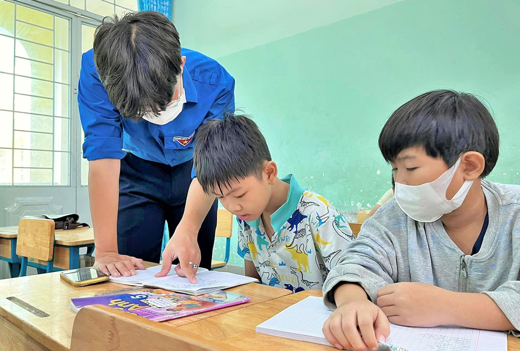 Chung tay xây dựng môi trường sống, học tập cho trẻ em phát triển