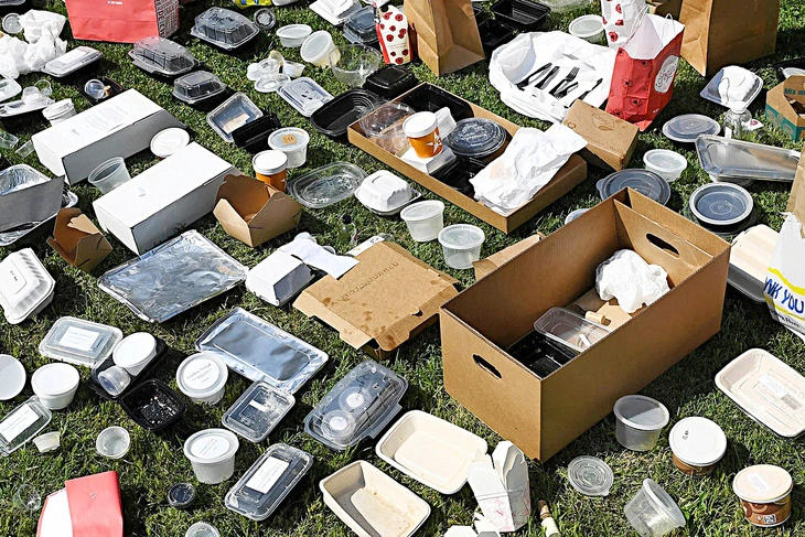 Đồ ăn mua qua app: Nguồn rác thải khổng lồ đáng báo động