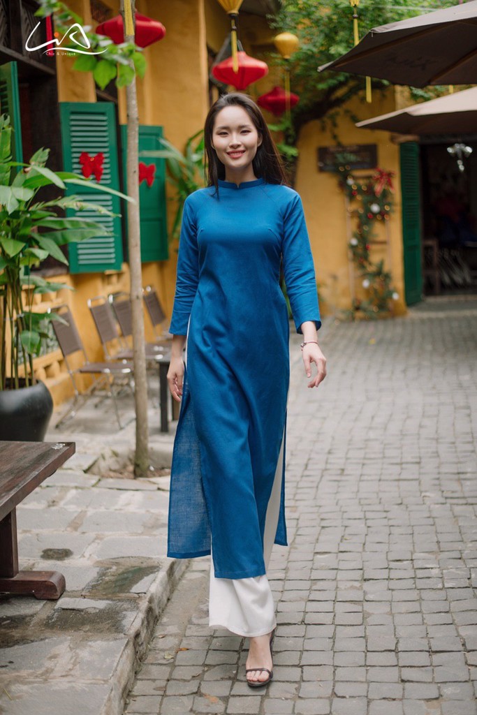 Áo dài phong cách “Cô Ba Sài Gòn” từng “làm mưa làm gió” từ 6 năm trước đến nay vẫn chưa “hạ nhiệt”