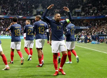 Mbappe lập hat-trick giúp Pháp thắng kỷ lục 14-0