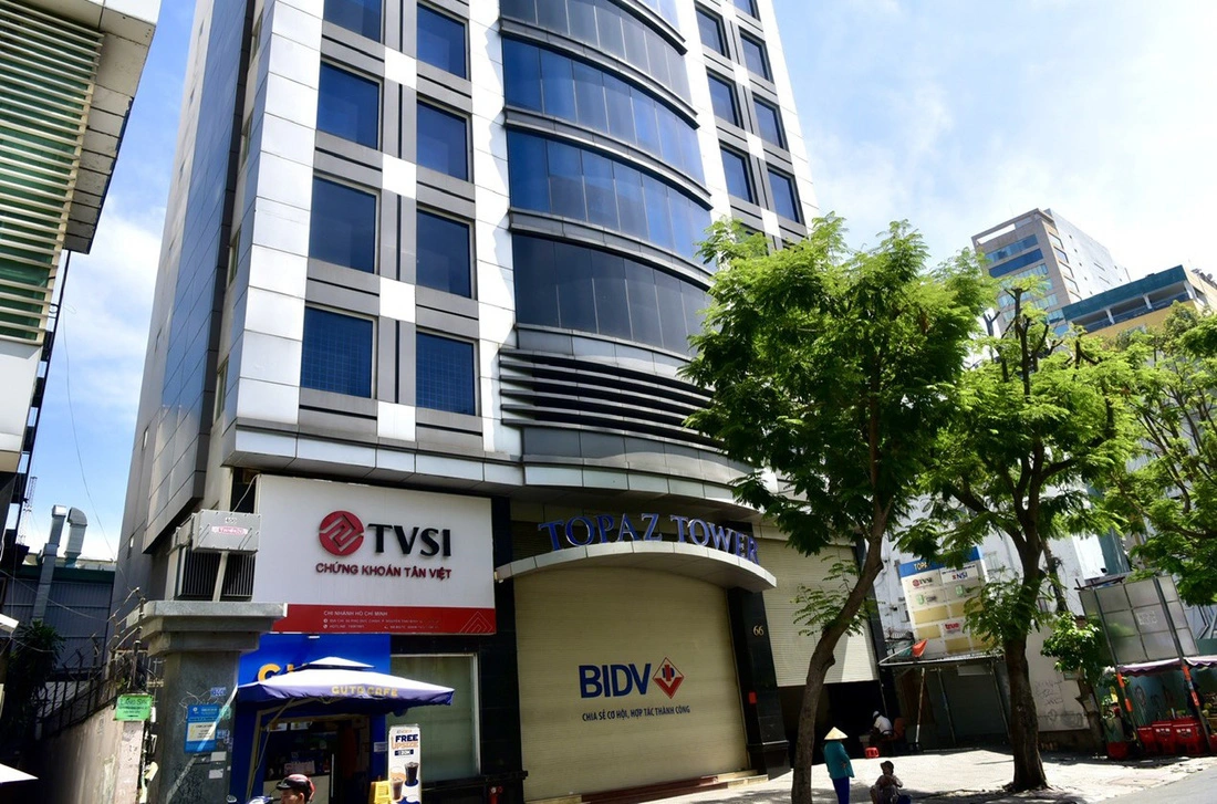 Tổng giám đốc Vạn Thịnh Phát Trương Huệ Vân lập công ty ‘ma’ giúp Trương Mỹ Lan chiếm đoạt tiền SCB