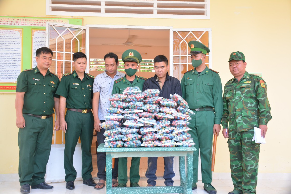 Tăng cường phòng, chống buôn lậu, gian lận thương mại và hàng giả. Ảnh: Kiên Định