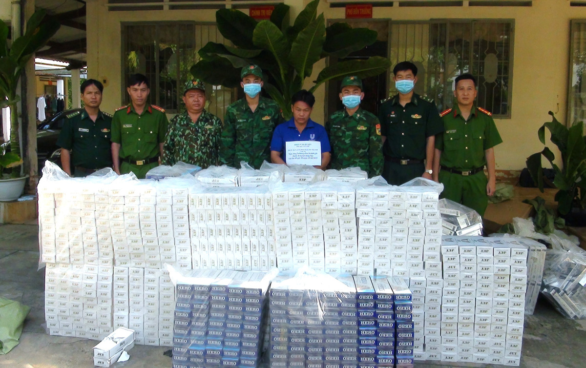 Kiểm soát chặt chẽ hoạt động buôn lậu qua biên giới Nhiều vụ vận chuyển thuốc lá lậu được lực lượng chức năng phát hiện, bắt giữ