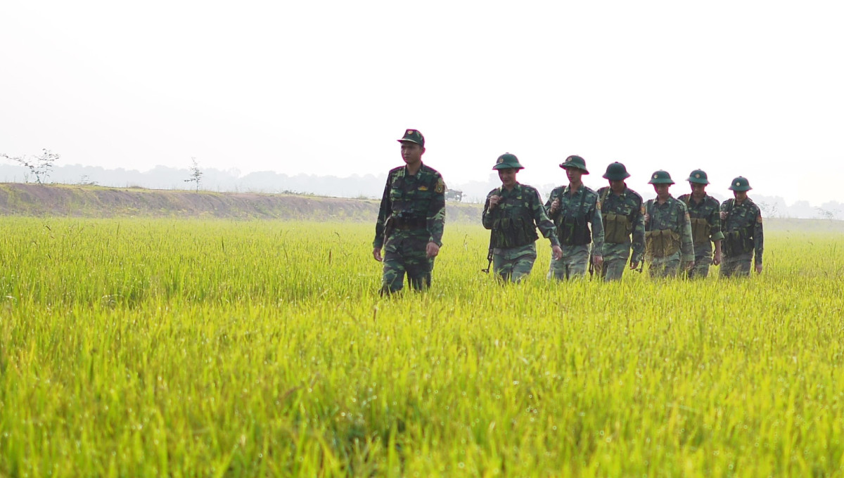 Lực lượng bộ đội biên phòng tăng cường tuần tra, kiểm soát tuyến biên giới, đấu tranh hiệu quả với các hành vi buôn lậu