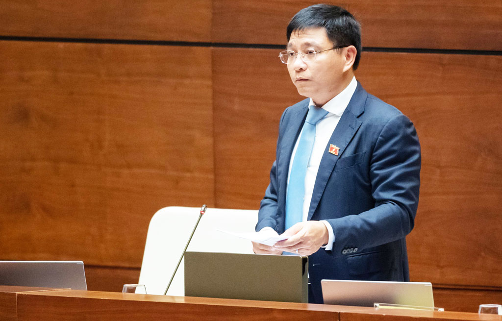 Cần bổ sung các nội dung về bảo vệ môi trường, ứng phó với biến đổi khí hậu vào dự thảo Luật Đường bộ