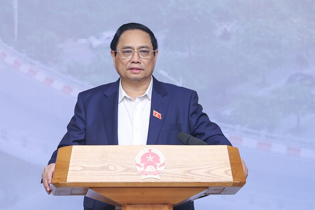 Thủ tướng Phạm Minh Chính: Chúng ta cần quyết tâm triển khai để có thể thực hiện các mục tiêu phát triển hạ tầng giao thông mà Nghị quyết Đại hội XIII đã đề ra - Ảnh: VGP/Nhật Bắc