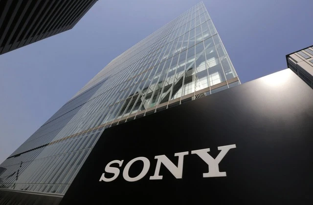 Sony bị kiện vì thu phí hoa hồng cao trên cửa hàng PlayStation Store. Ảnh AFP