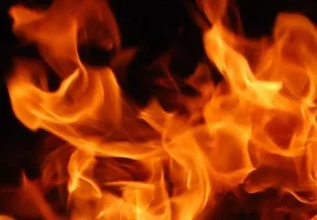Pakistan: Cháy trung tâm mua sắm khiến ít nhất 11 người thiệt mạng