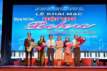 Khai mạc hội thi Giọng hát hay Bolero tỉnh Long An lần II