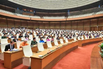 Quốc hội cho phép kéo dài giải ngân vốn 'giảm nghèo bền vững' sang năm 2024