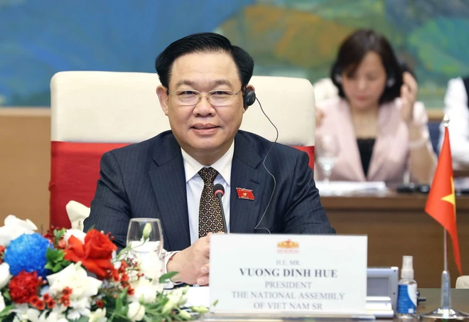 Chủ tịch Quốc hội: Việt Nam luôn là người bạn tốt, đáng tin cậy của Campuchia Chủ tịch Quốc hội Vương Đình Huệ phát biểu. (Ảnh: Doãn Tấn/TTXVN)