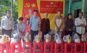 Xây dựng tình đoàn kết, gắn bó trong cộng đồng dân cư