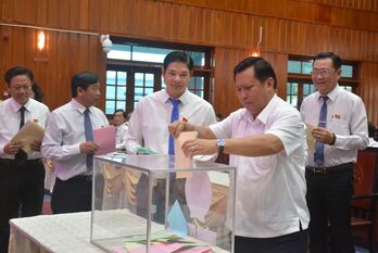 HĐND tỉnh công bố kết quả lấy phiếu tín nhiệm người giữ chức vụ do HĐND tỉnh bầu