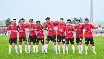 Long An – PVF CAND: Căng thẳng màn rượt đuổi tỉ số
