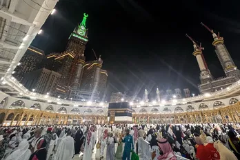 Pakistan cho phép phụ nữ dự lễ hành hương Haj không cần nam giới đi cùng