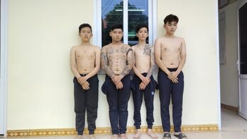 Bắt nhóm đối tượng cướp giật tài sản