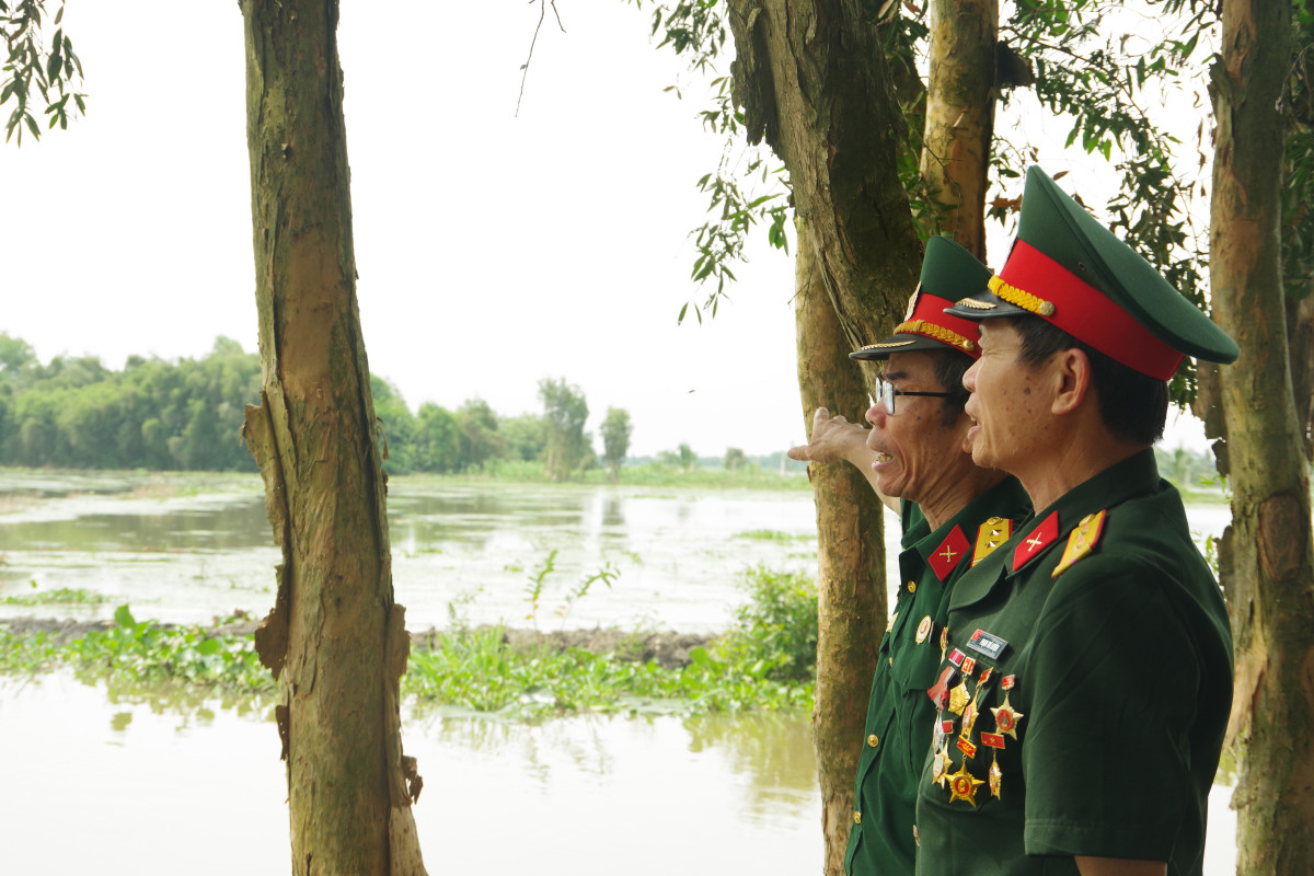 Người dân ấp Đá Biên (xã Thạnh Phước, huyện Thạnh Hóa) mãi tri ân các anh hùng, liệt sĩ Trung đoàn 207