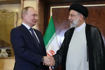 Tổng thống Iran tuyên bố sẵn sàng tăng cường hợp tác với Nga