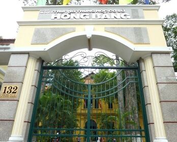 Học sinh lớp 8 ở TP.HCM bị giáo viên đánh gãy xương bả vai