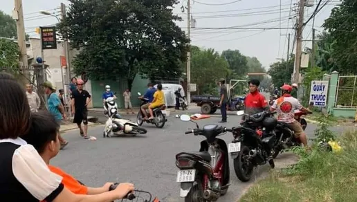 Tài xế ô tô tông chết bé trai 4 tuổi rồi bỏ trốn
