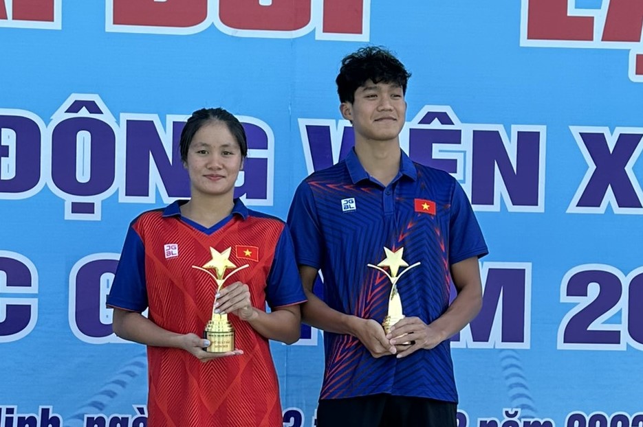 Long An giành ngôi nhất toàn đoàn môn bơi giải các vận động viên xuất sắc quốc gia năm 2023