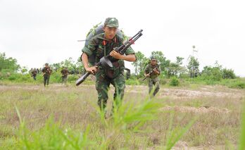 Xây dựng khu vực phòng thủ vững chắc ngay từ cơ sở