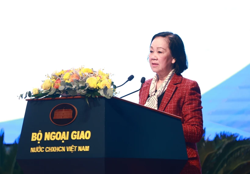 Tiếp tục đẩy mạnh công tác xây dựng, chỉnh đốn Đảng trong ngành Ngoại giao Tiếp tục đẩy mạnh công tác xây dựng, chỉnh đốn Đảng trong ngành Ngoại giao