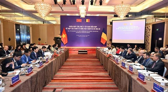 Quang cảnh Khóa họp lần thứ 17 Ủy ban Hỗn hợp Việt Nam-Romania về Hợp tác Kinh tế, tại Hà Nội tháng 11/2023. (Ảnh: Trần Việt/TTXVN)