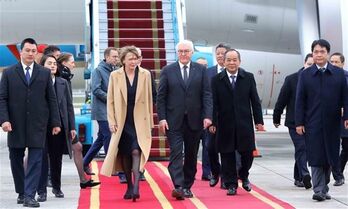 German President arrives in Hanoi, beginning state visit to Vietnam