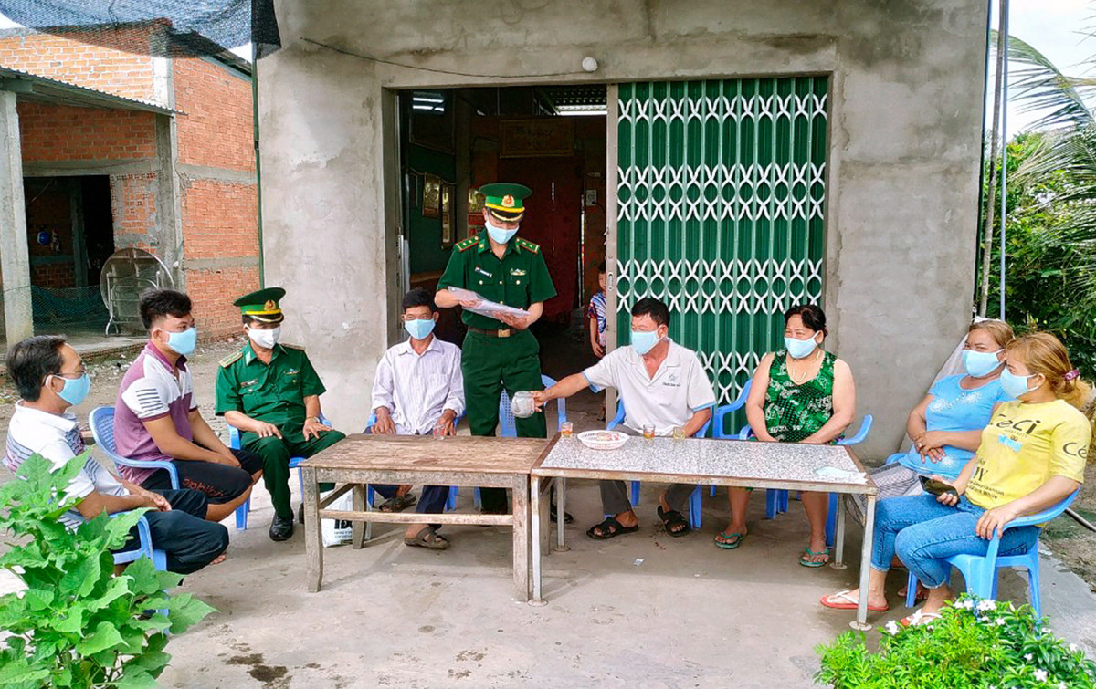 Tích cực tuyên truyền, vận động nhân dân tham gia bảo vệ biên giới