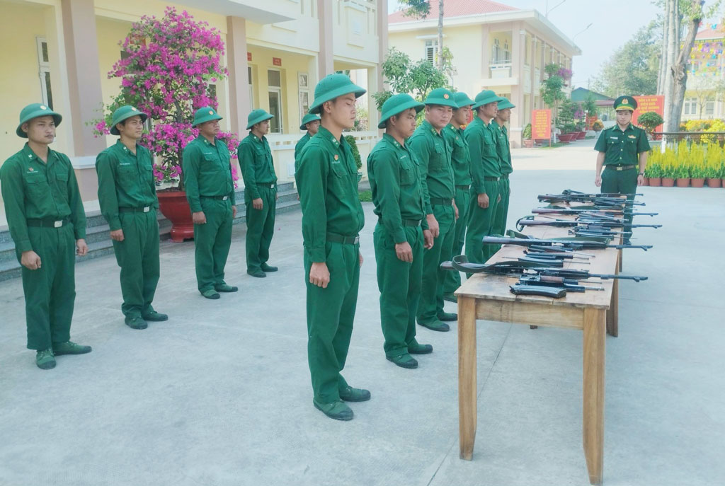 Vui xuân mới không quên nhiệm vụ