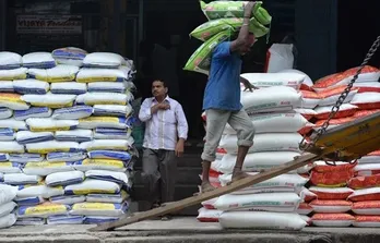 Thị trường nông sản tuần qua: Giá gạo Ấn Độ duy trì ở mức cao kỷ lục​